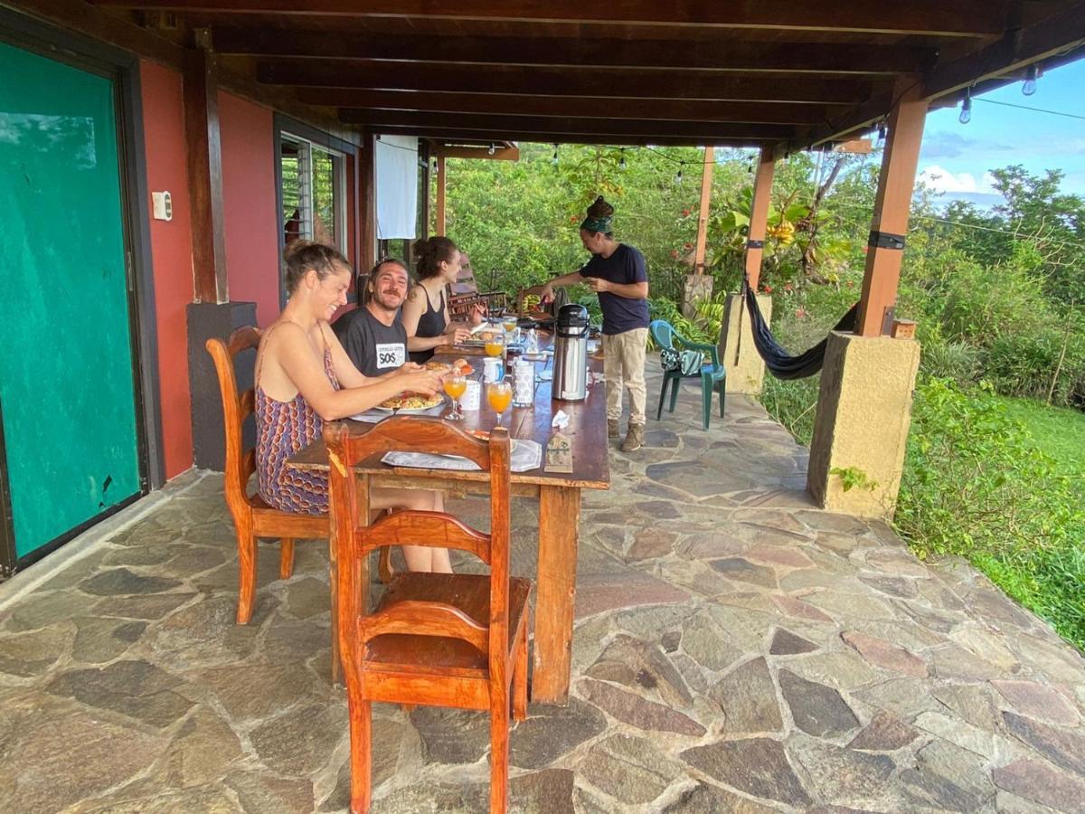 Birds & Breakfast Costa Rica Bed & Breakfast La Tigra  Exterior photo