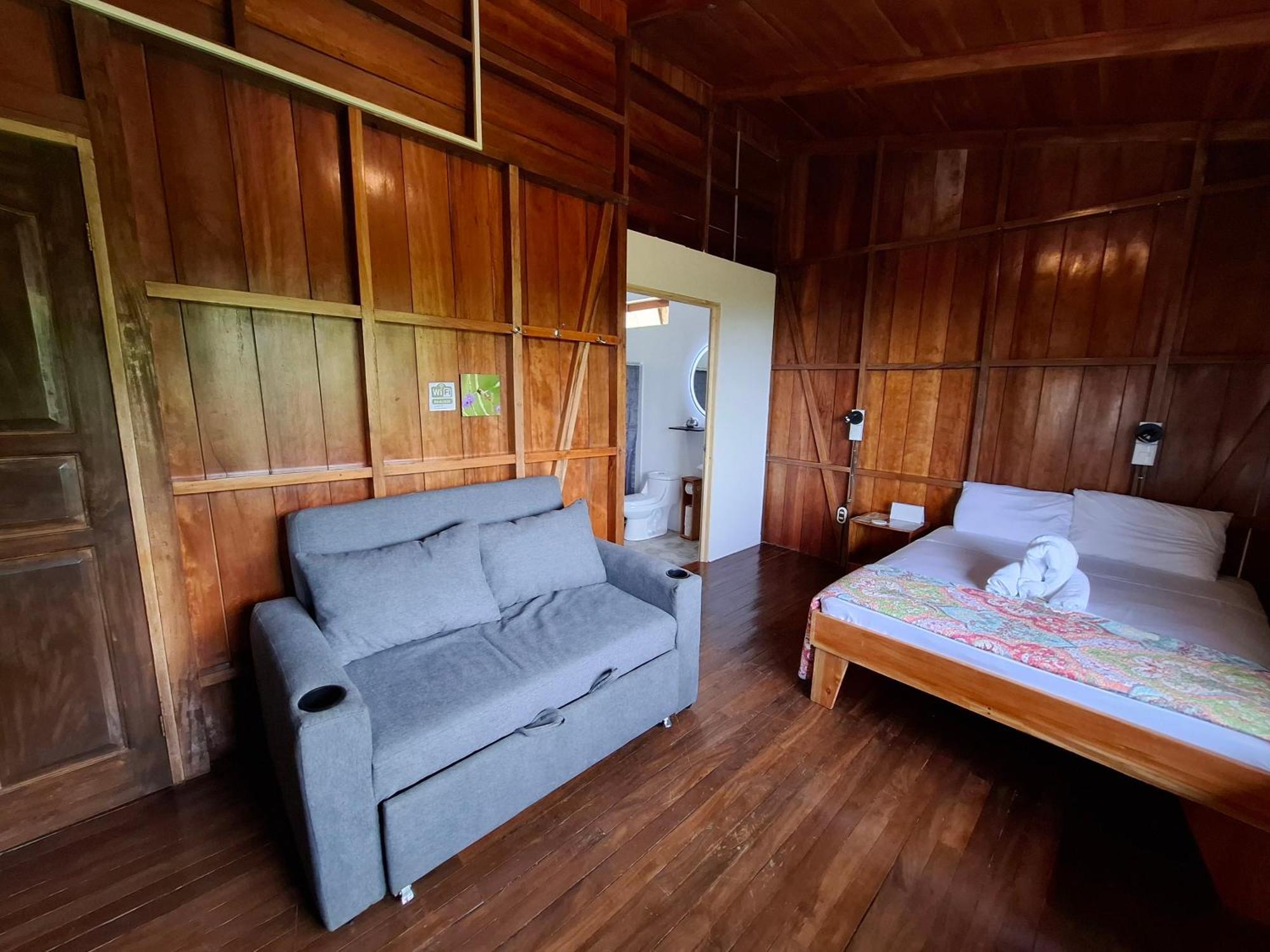 Birds & Breakfast Costa Rica Bed & Breakfast La Tigra  Exterior photo